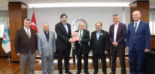 Genel Başkanımız Levent Uslu ile Kayseri Büyükşehir Belediye Başkanı Memduh Büyükkılıç’ı Ziyaret Ettik